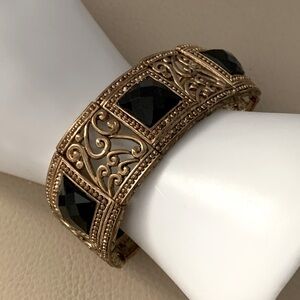 Brass Colored Metal Bracelet With Black Gems